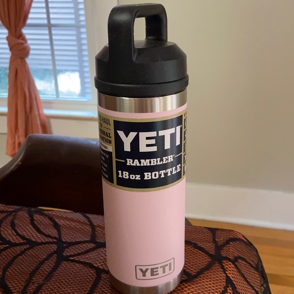 Yeti Rambler Colster Slim Ice Pink